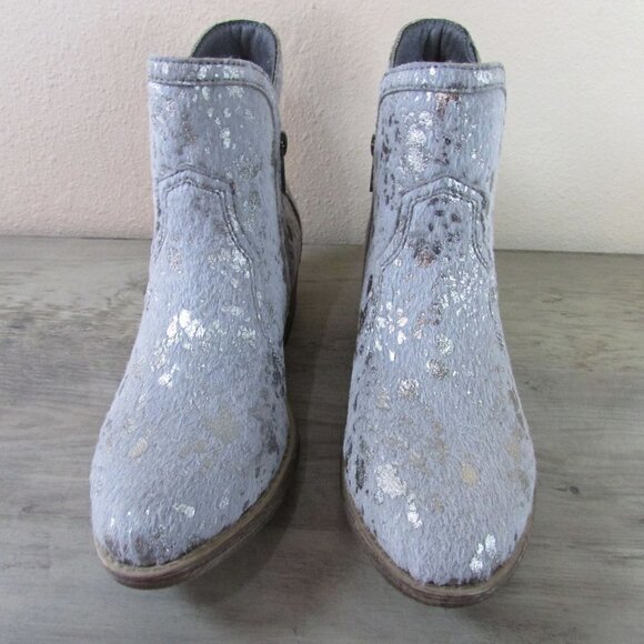 Very G Women's Zayla Hair On Ankle Bootie - Grey - VGLB0408-032 - Picture 2 of 4